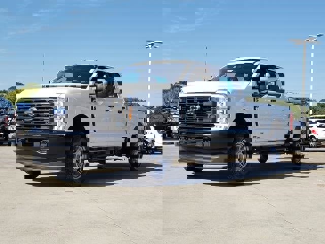 New 2026 Ford F250 XL image 4