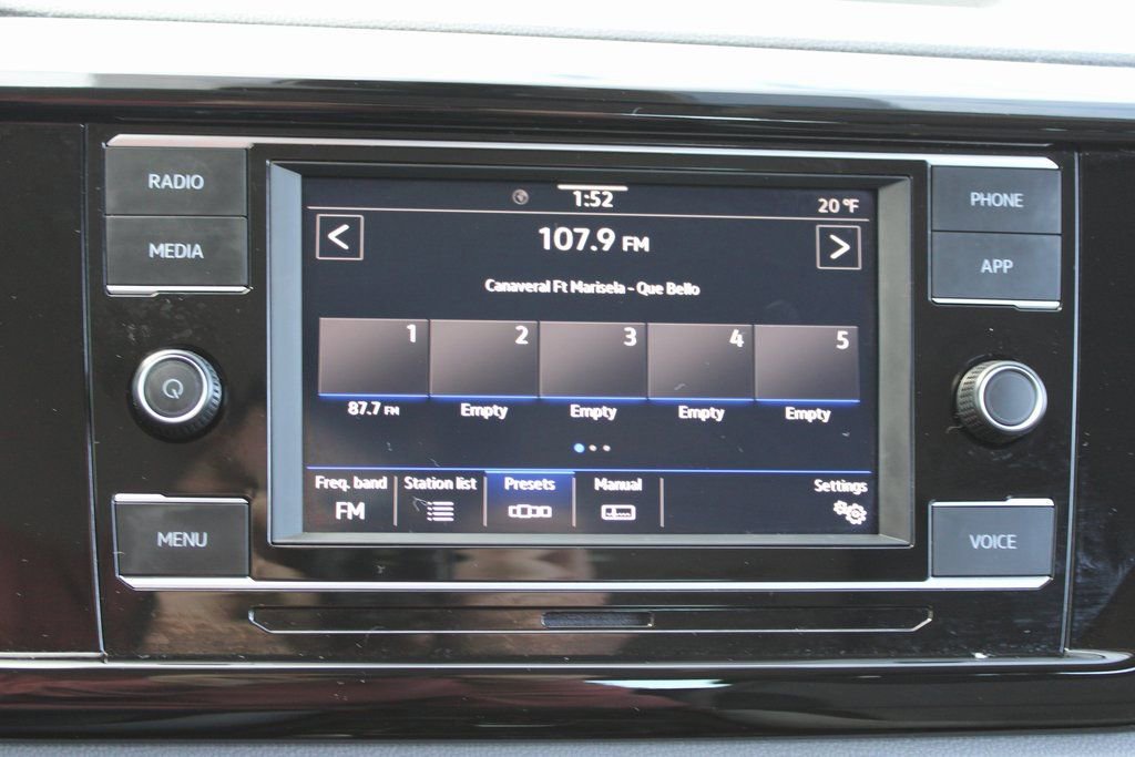 Certified 2024 Volkswagen Taos S image 15