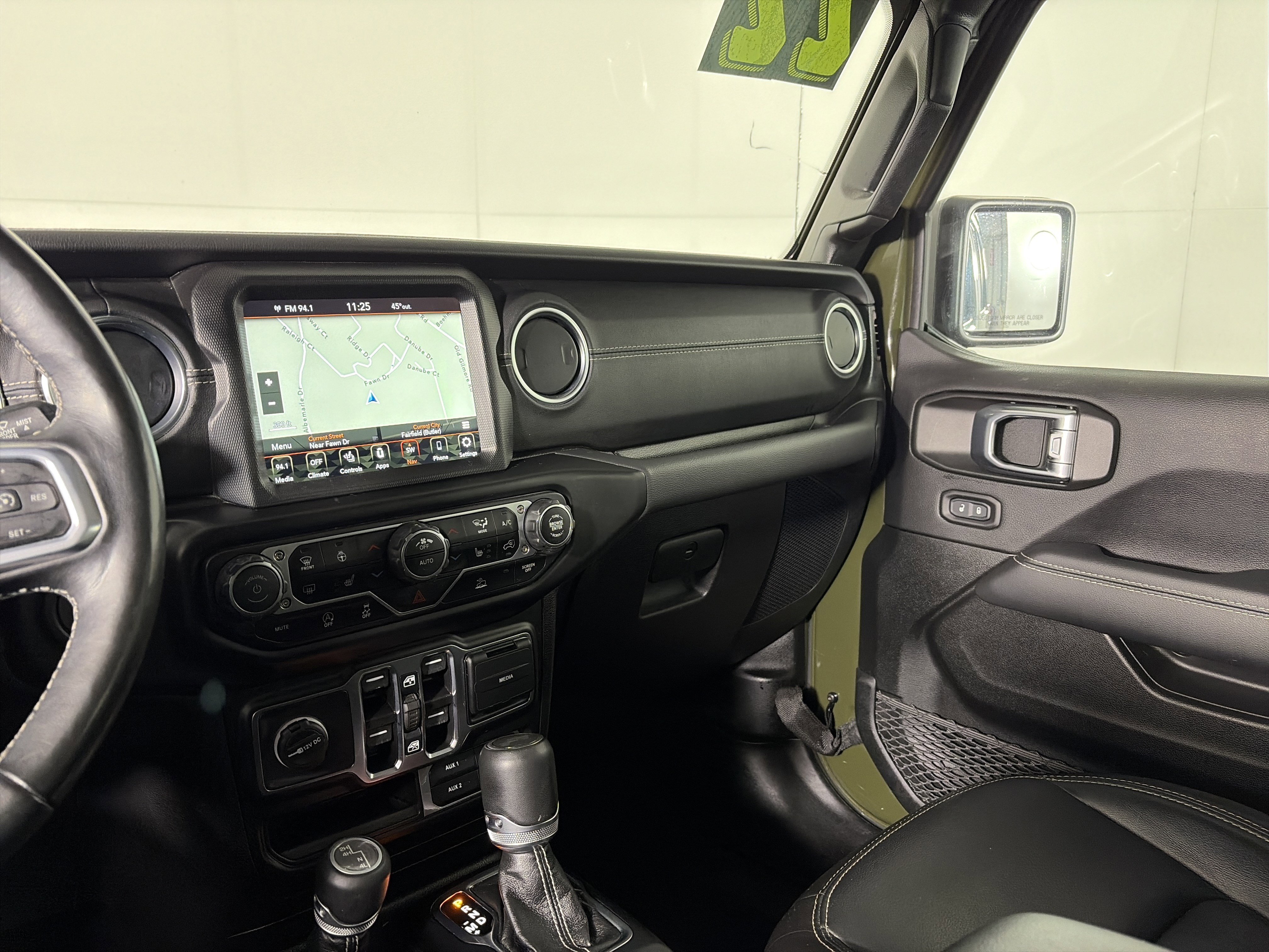 Used 2022 Jeep Wrangler Unlimited Sahara w/ Cold Weather Group image 24