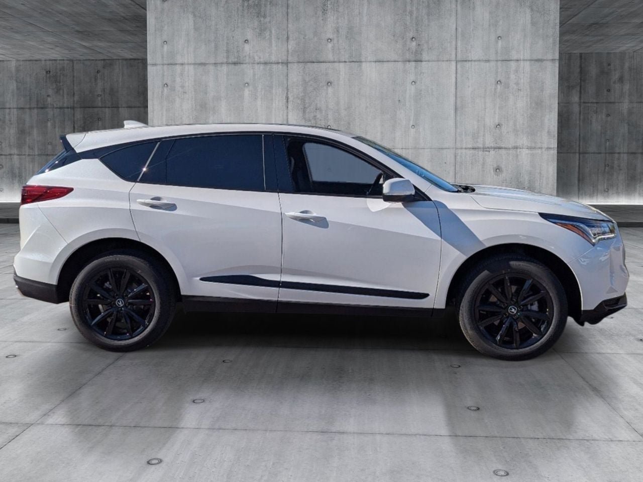 New 2026 Acura RDX SH-AWD image 7