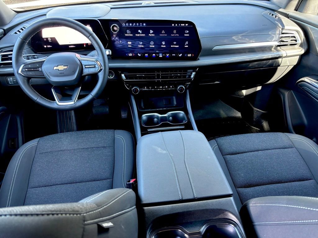 Used 2024 Chevrolet Traverse LT w/ Trailering Package image 25