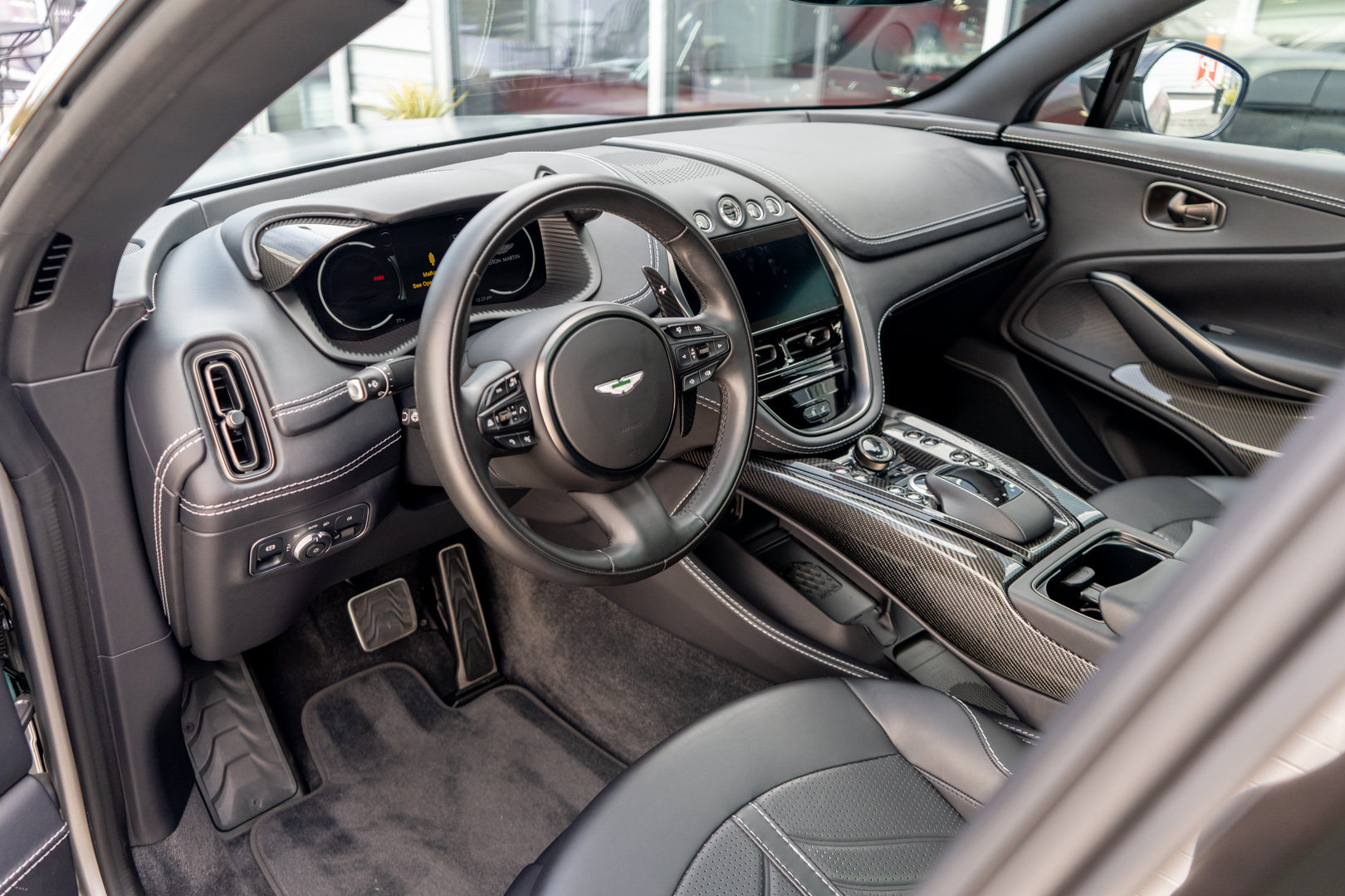 Used 2023 Aston Martin DBX 707 AWD/4WD image 10