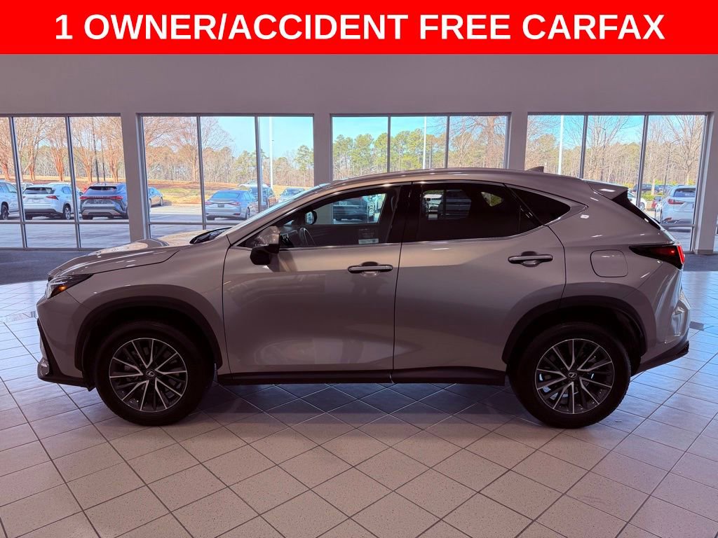 Used 2025 Lexus NX 250 FWD w/ Accessory Package (Z2) image 4