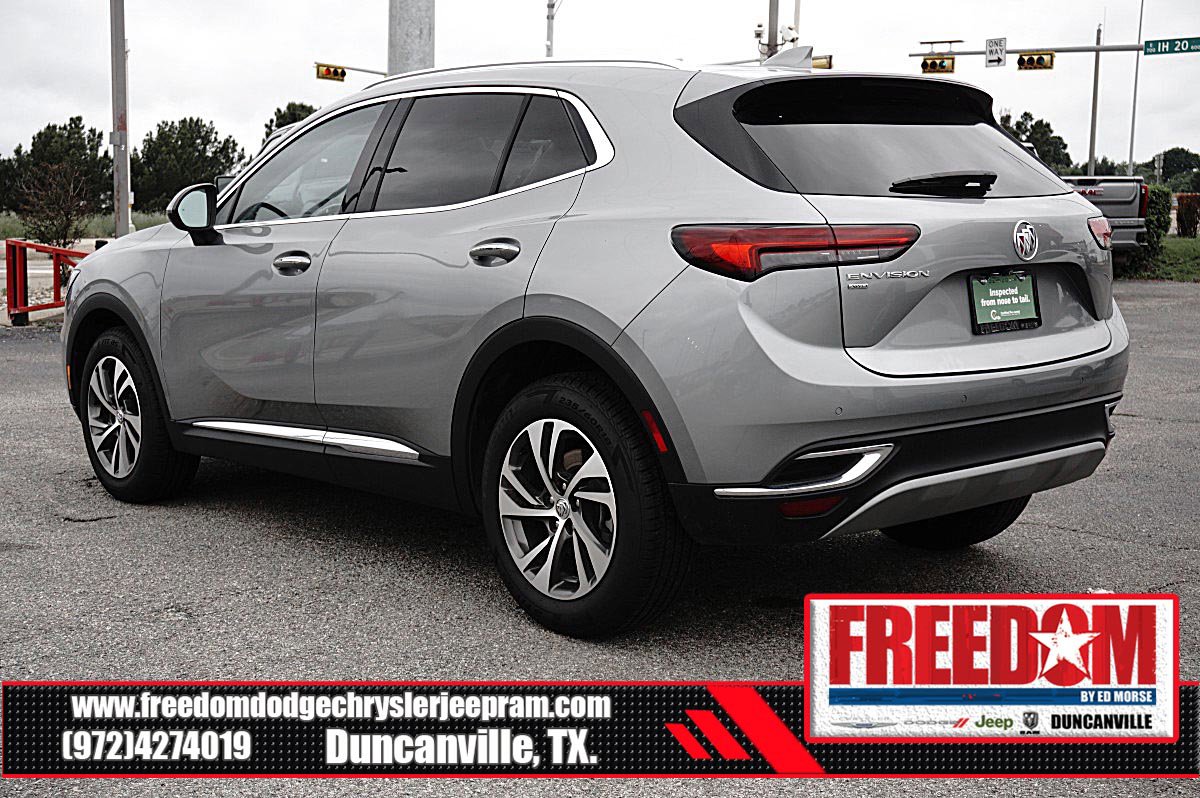 Used 2023 Buick Envision Essence AWD/4WD image 3