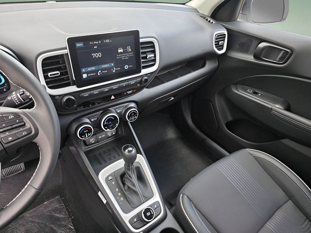 New 2026 Hyundai Venue SEL FWD image 17