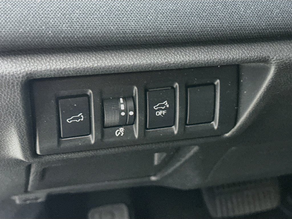 Certified 2024 Subaru Outback Premium AWD/4WD image 15