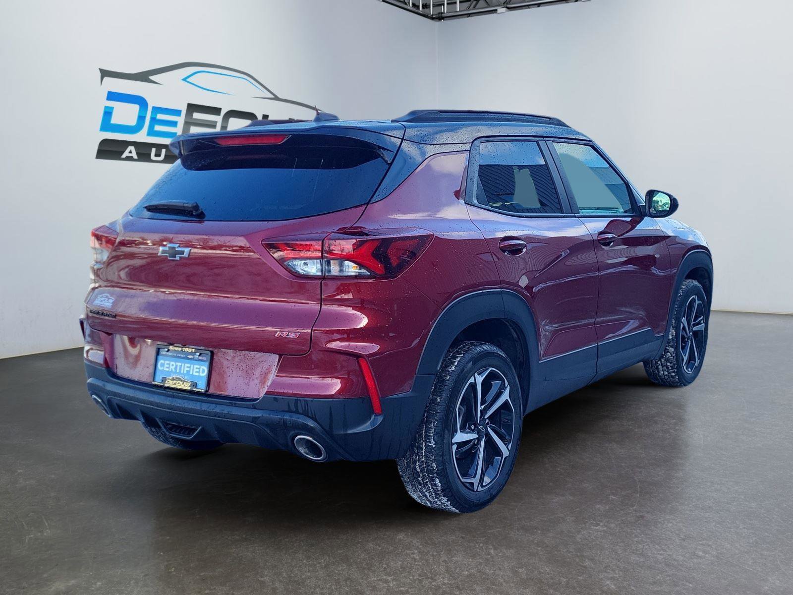 Used 2023 Chevrolet TrailBlazer RS image 3