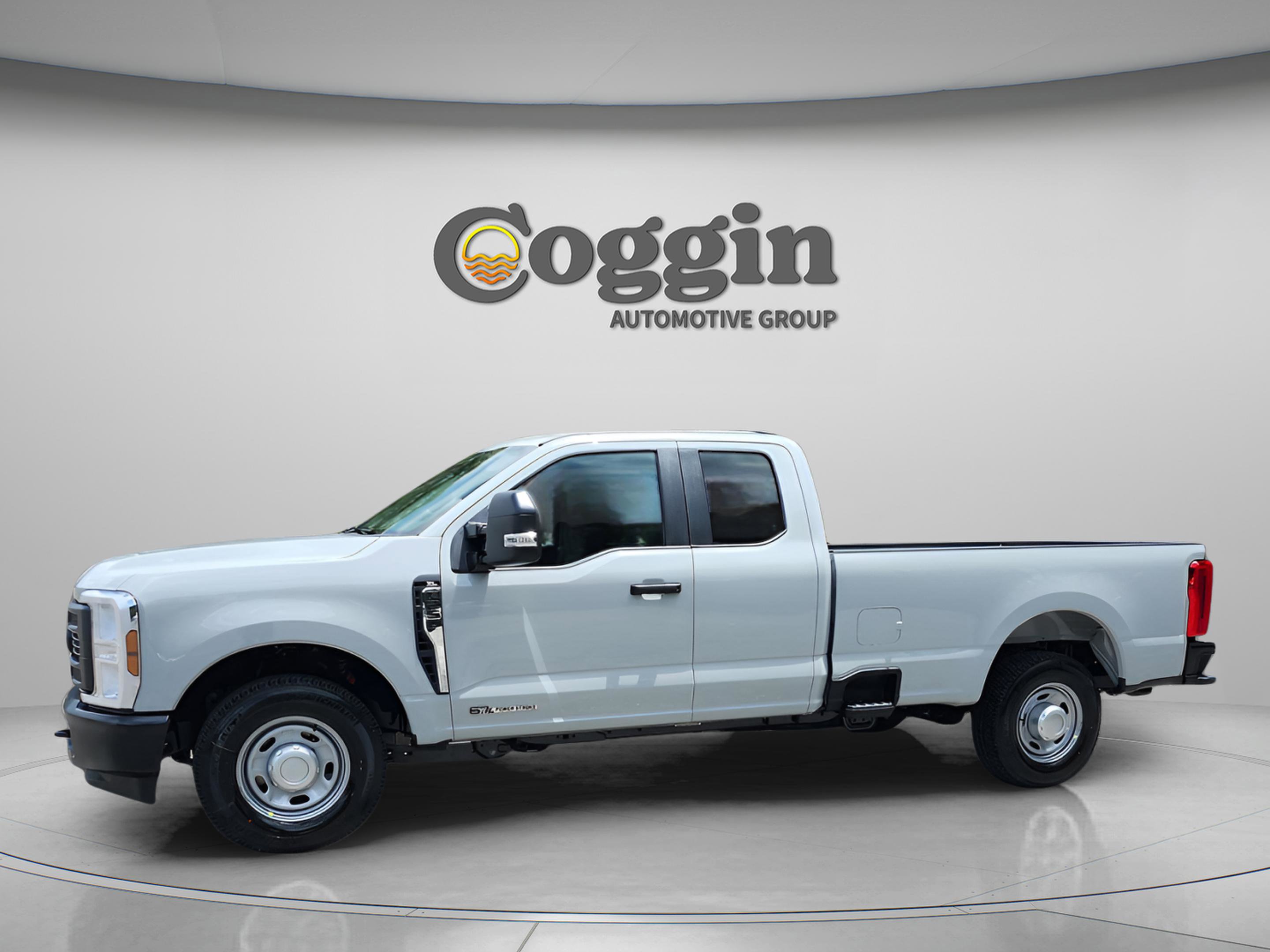 New 2025 Ford F250 XL RWD image 1