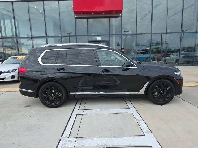 Used 2019 BMW X7 xDrive50i w/ Premium Package image 4