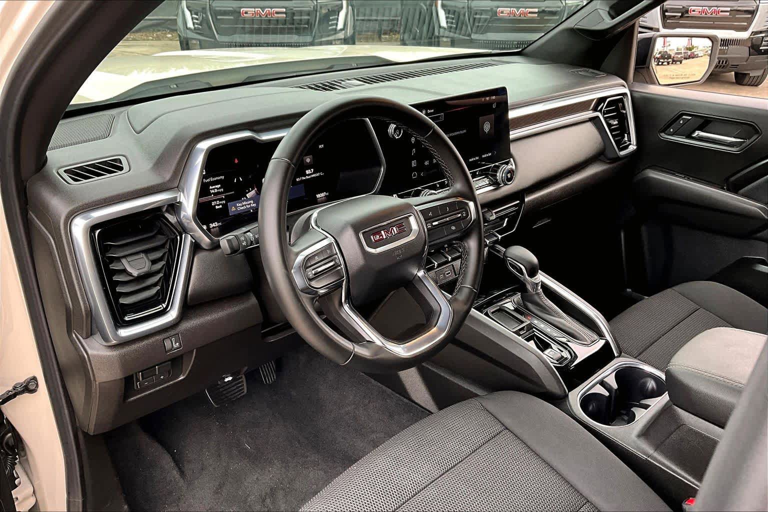 Certified 2026 GMC Canyon Elevation w/ Convenience Package RWD image 19