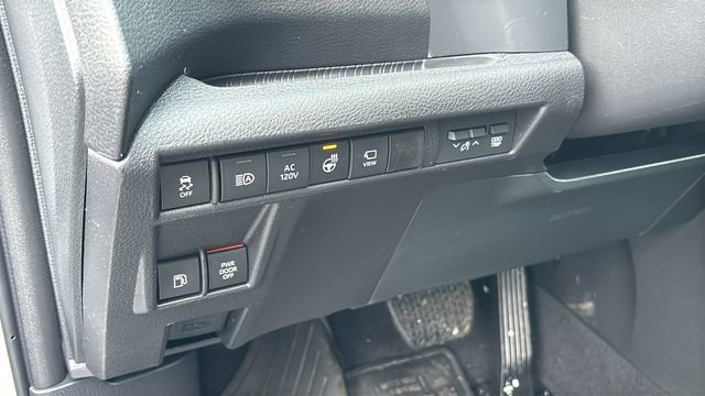 New 2026 Toyota Sienna Platinum image 15