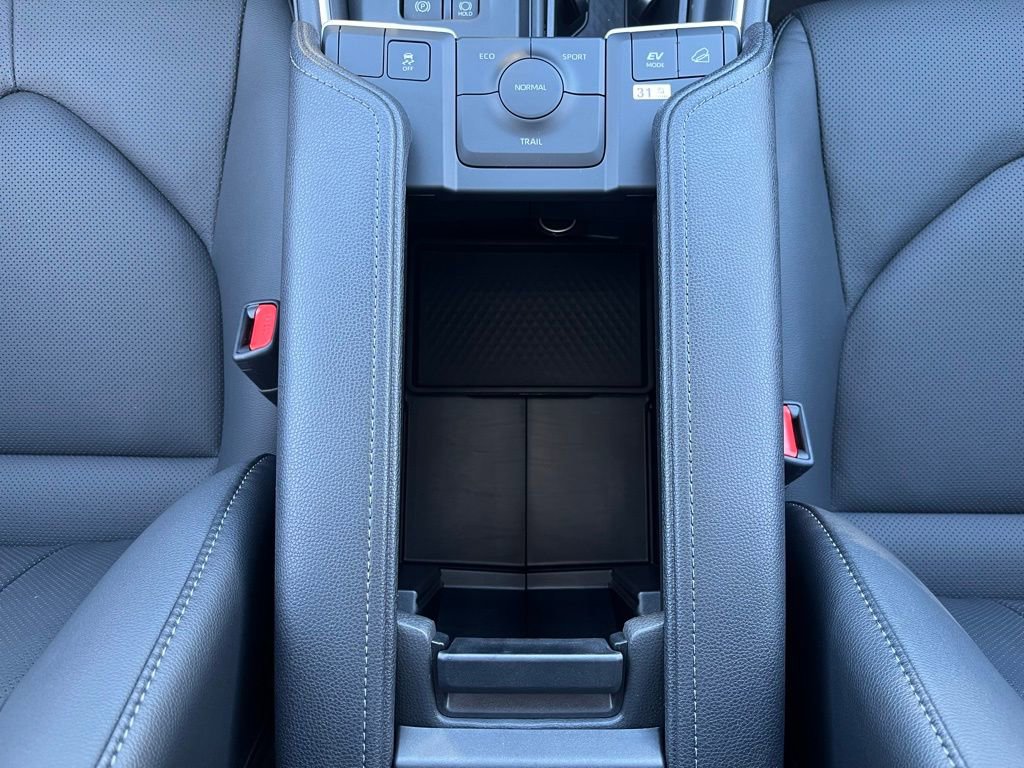 Used 2026 Toyota Grand Highlander Limited image 14