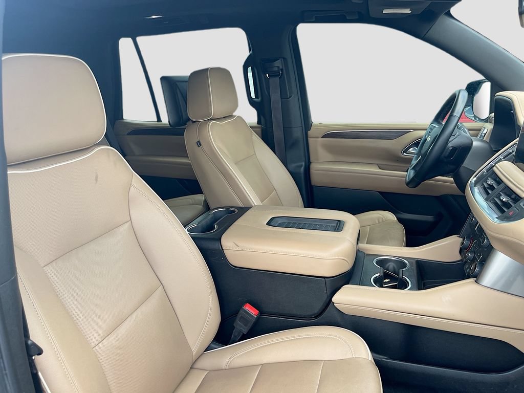 Used 2023 Chevrolet Tahoe Premier w/ Texas Edition AWD/4WD image 32