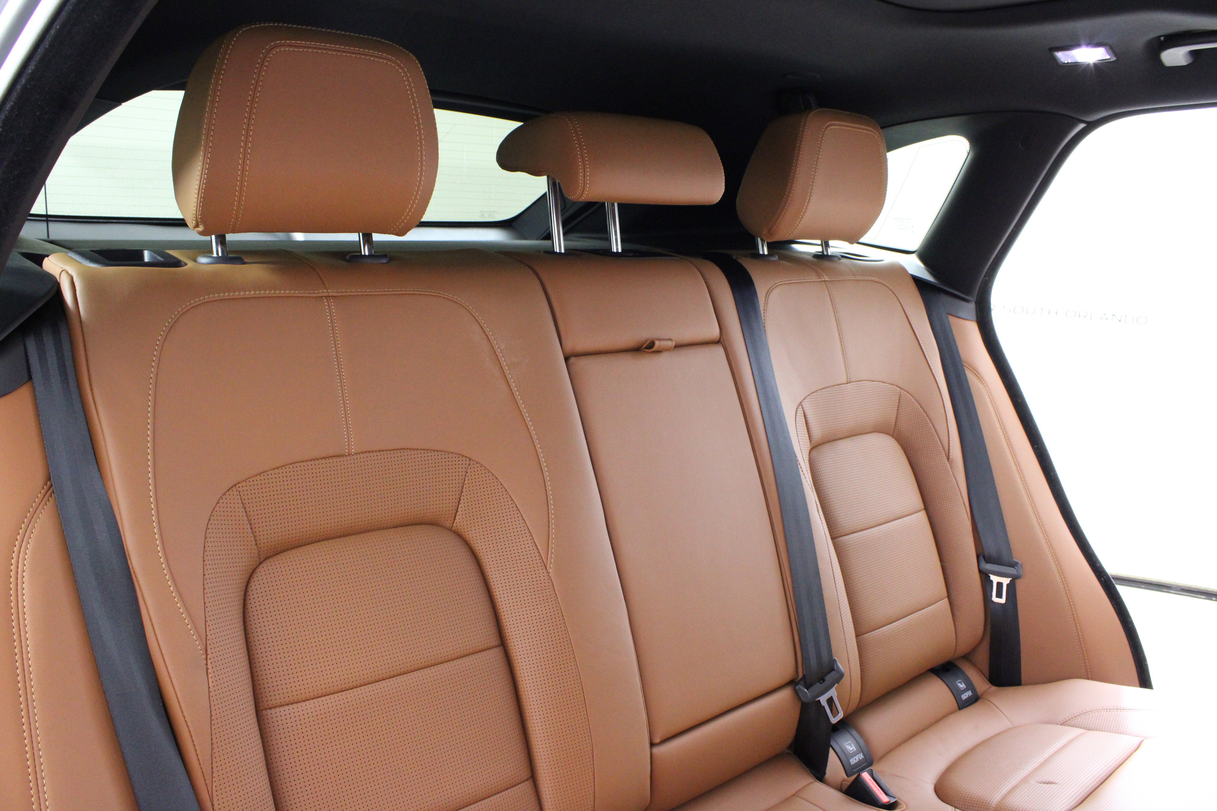 Used 2025 Jaguar F-PACE R-Dynamic S image 13