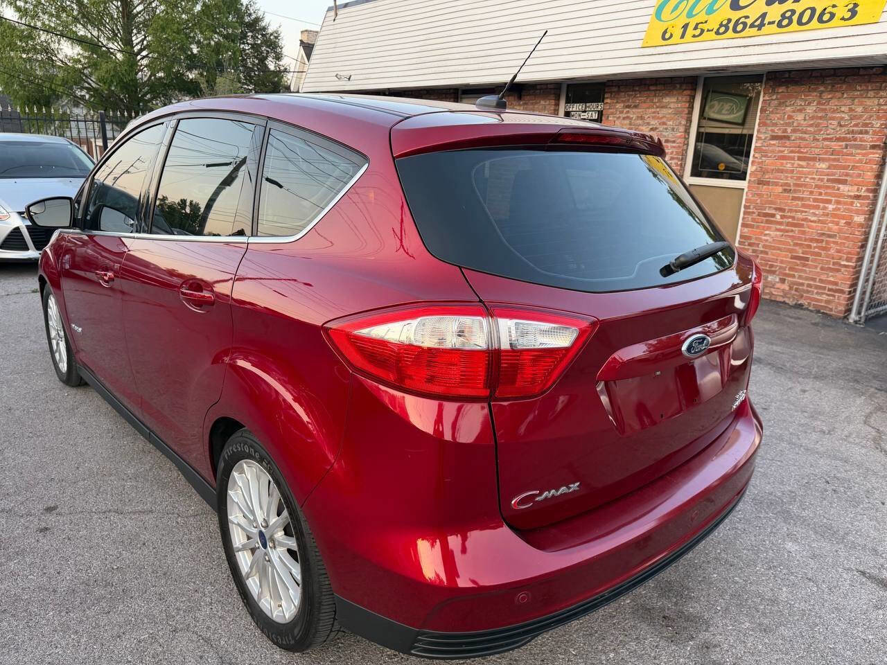 Used 2013 Ford C-MAX SEL FWD image 8