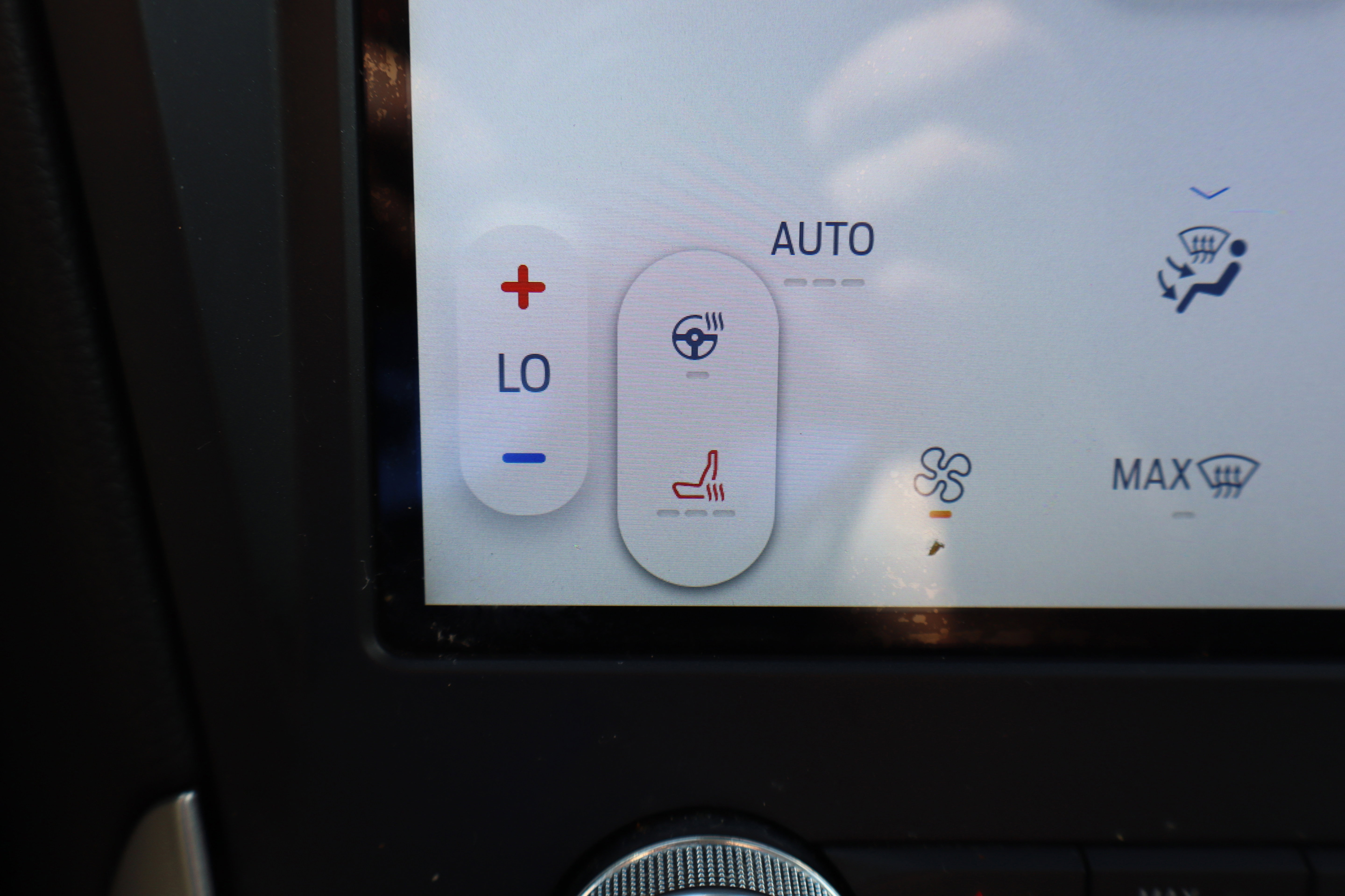 Used 2023 Ford Edge SEL w/ Convenience Package image 23