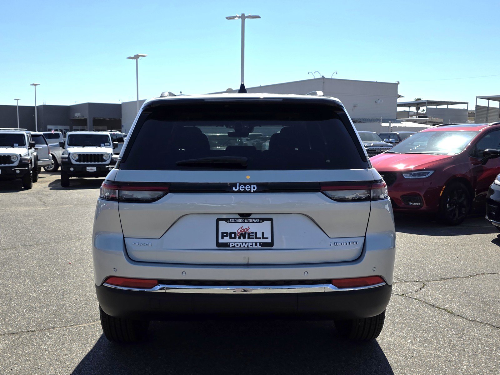 New 2025 Jeep Grand Cherokee Limited image 4