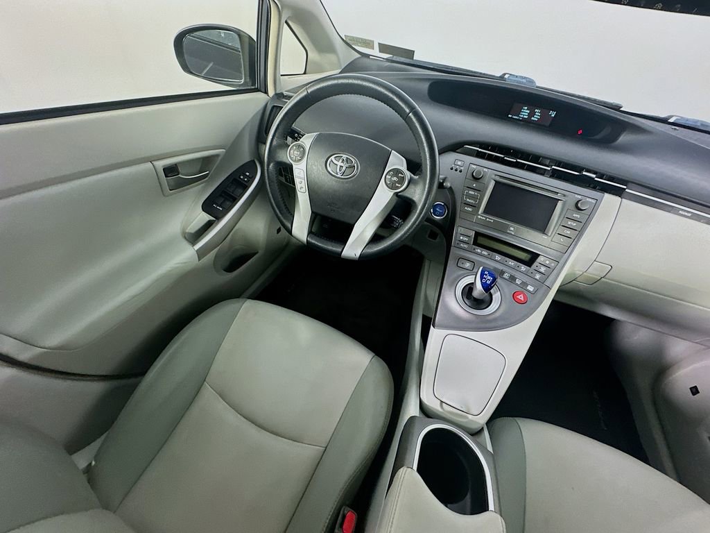 Used 2014 Toyota Prius Four FWD image 9