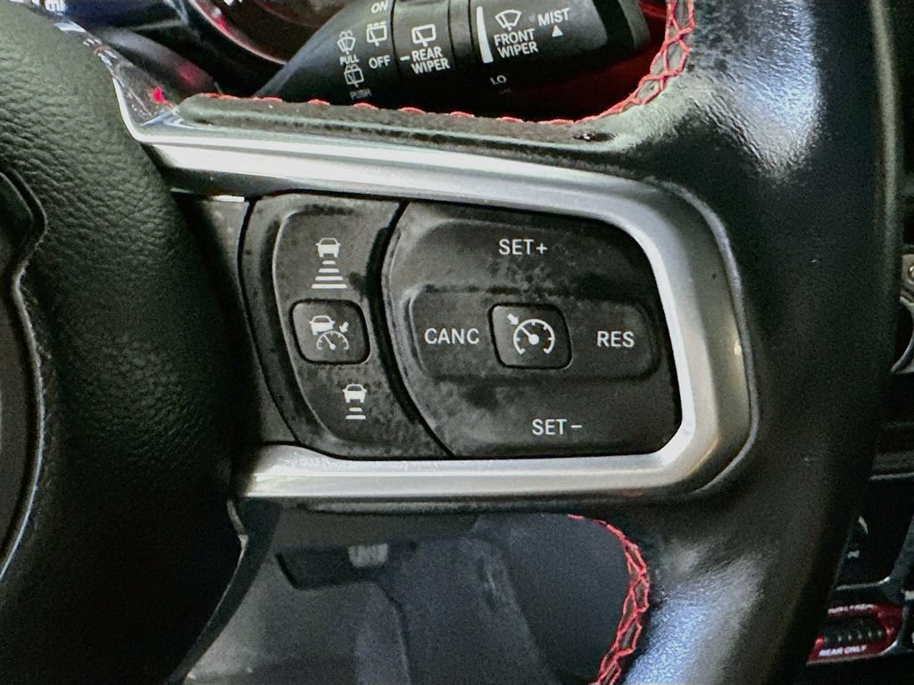 Used 2022 Jeep Wrangler Unlimited Rubicon w/ LED Lighting Group AWD/4WD image 25
