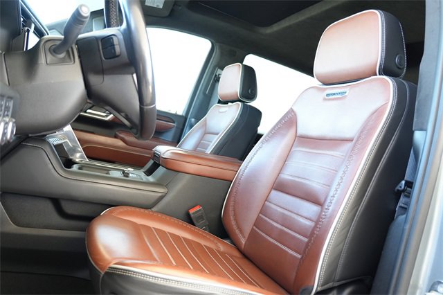 Used 2024 GMC Sierra 2500 Denali Ultimate w/ Max Trailering Package image 18