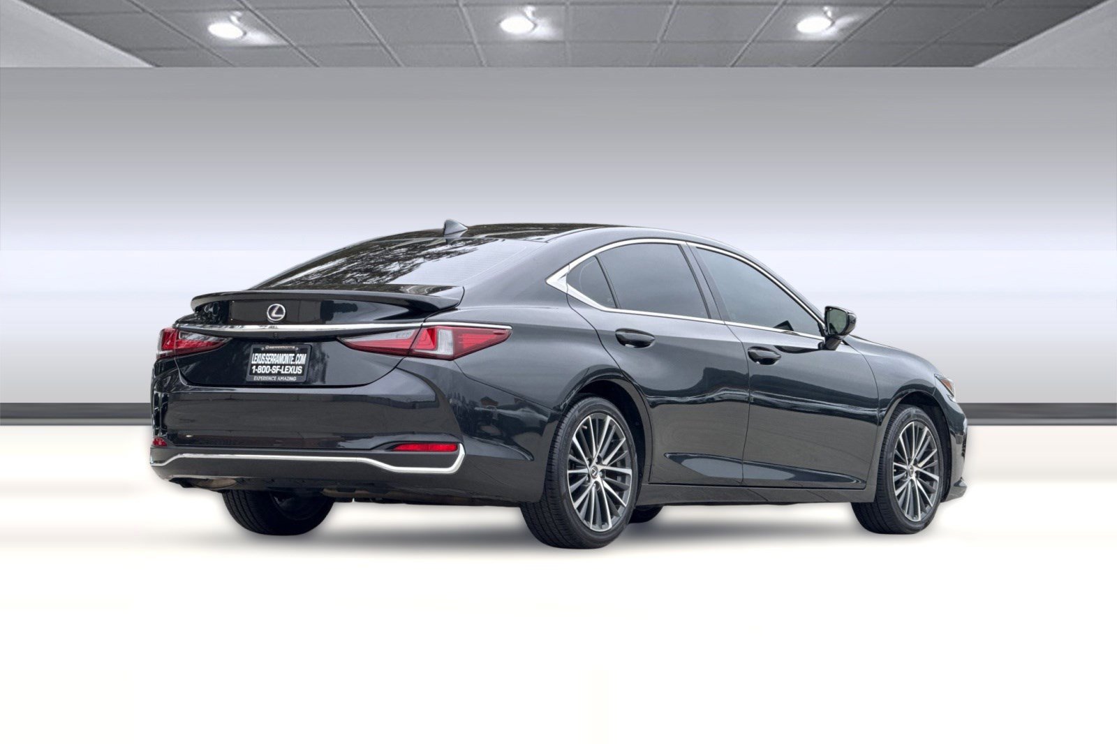 Used 2022 Lexus ES 300h w/ Premium Package image 8