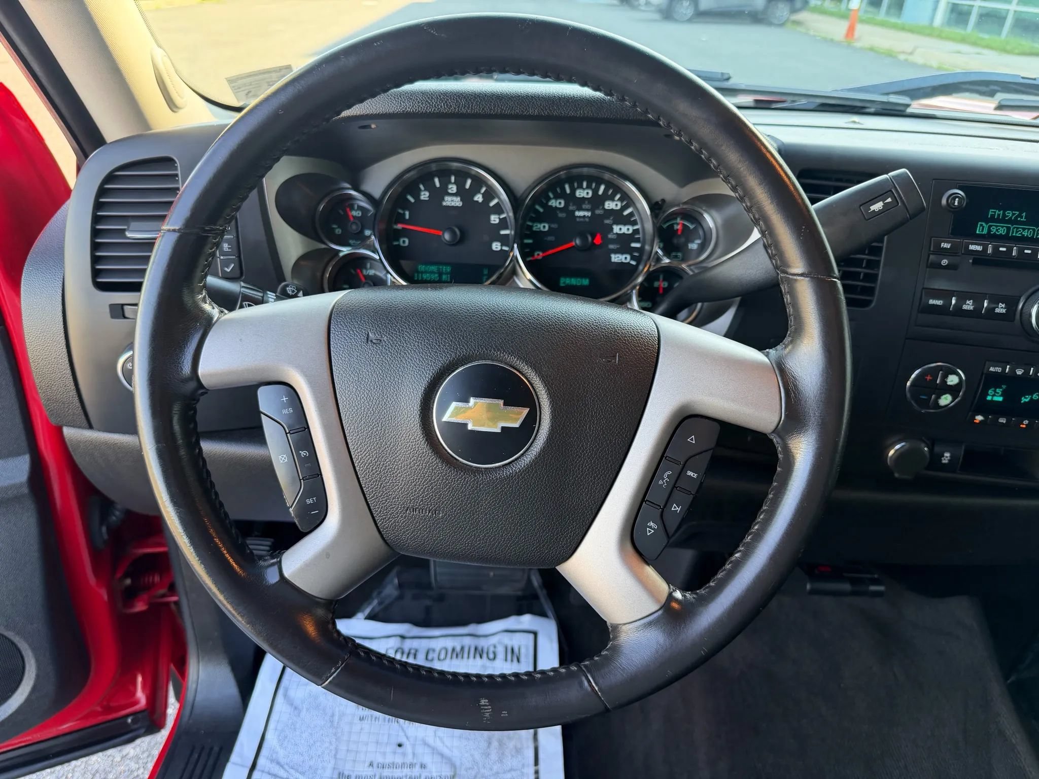 Used 2013 Chevrolet Silverado 1500 LT AWD/4WD image 22