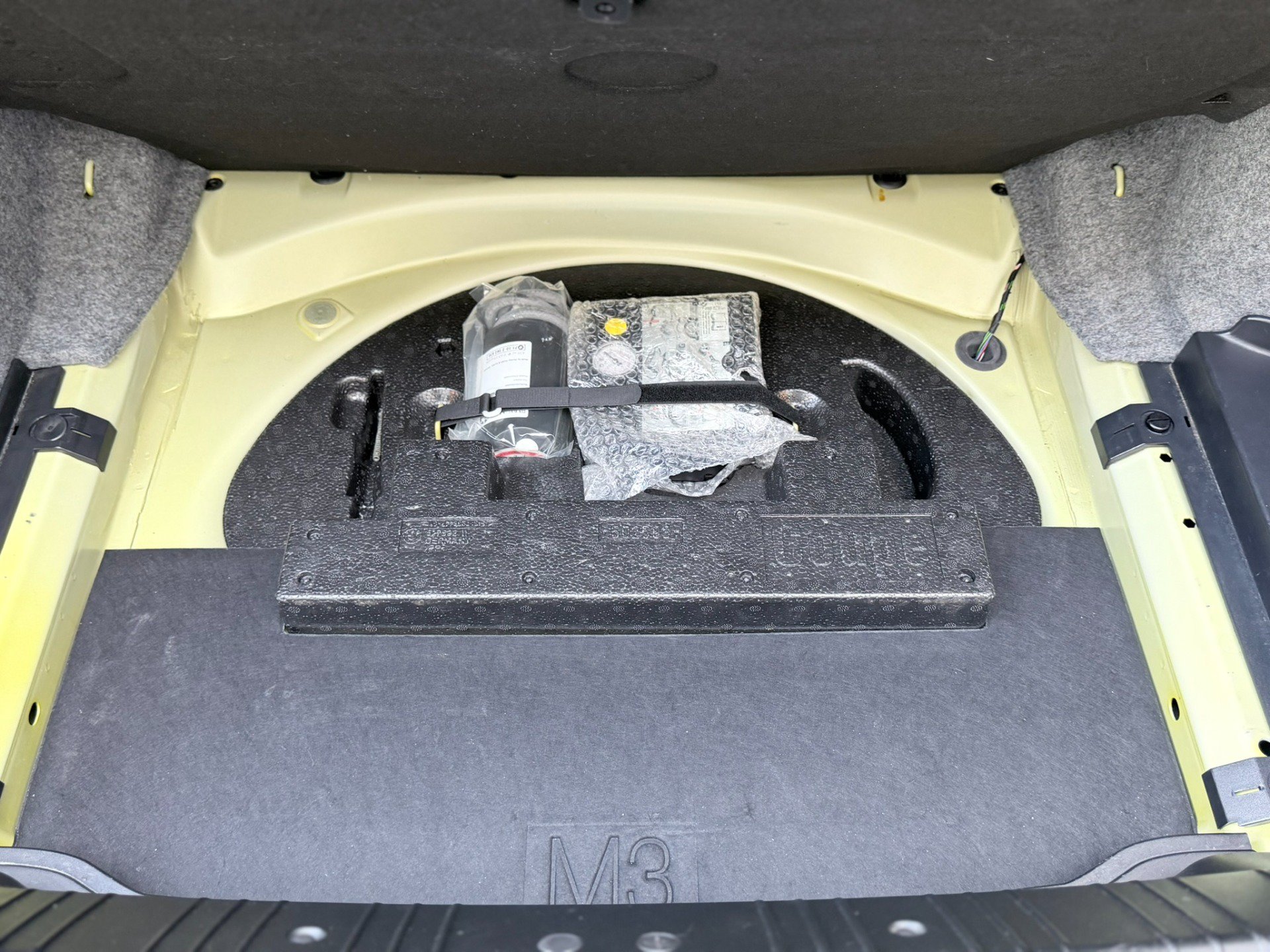 Used 2006 BMW M3 Coupe RWD image 46