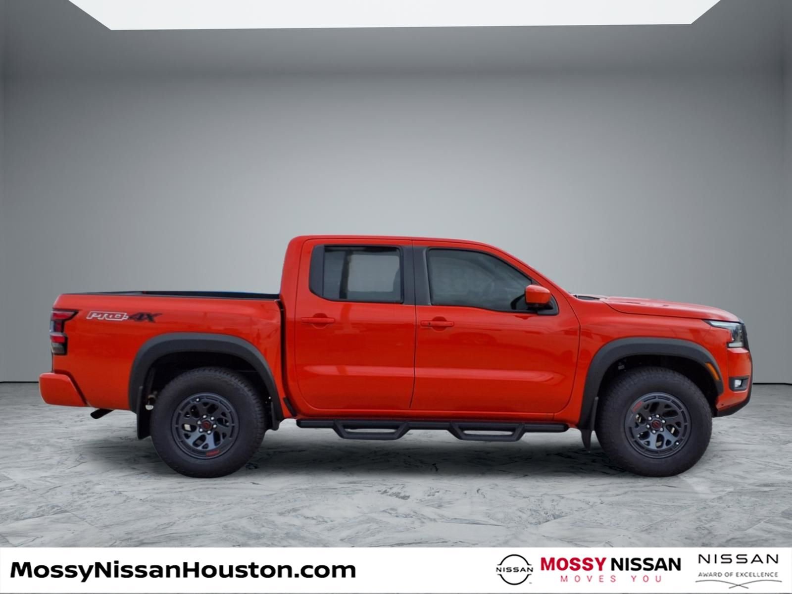 New 2026 Nissan Frontier PRO-4X w/ Pro-4x Convenience Package image 8