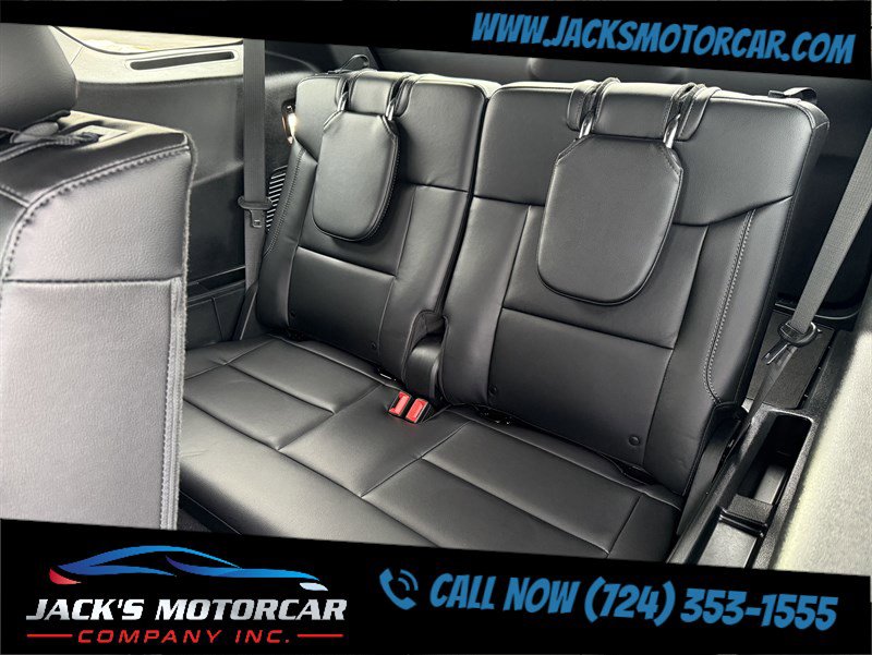 Used 2024 Ford Explorer Limited image 22