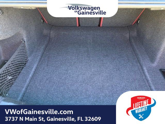 Used 2025 BMW 330i Sedan w/ Convenience Package image 7