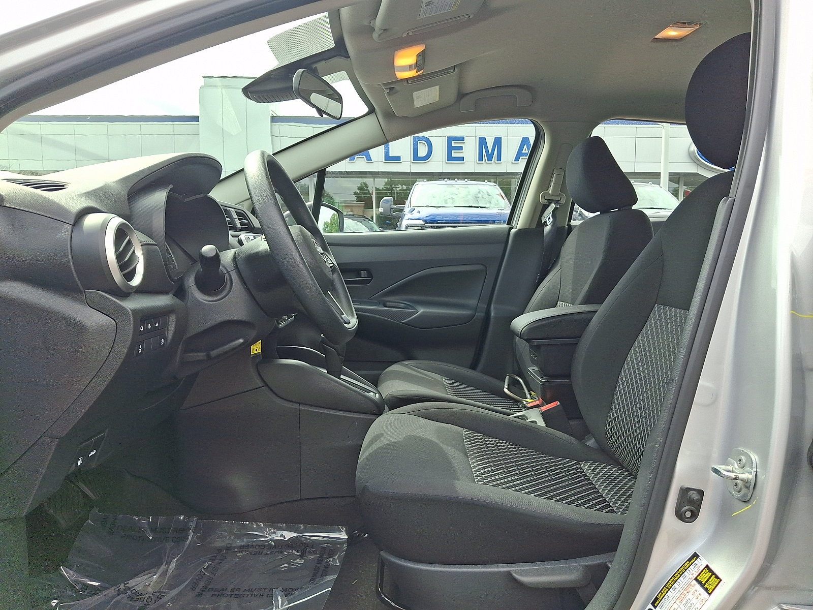 Used 2023 Nissan Versa S w/ Trunk Package FWD image 14