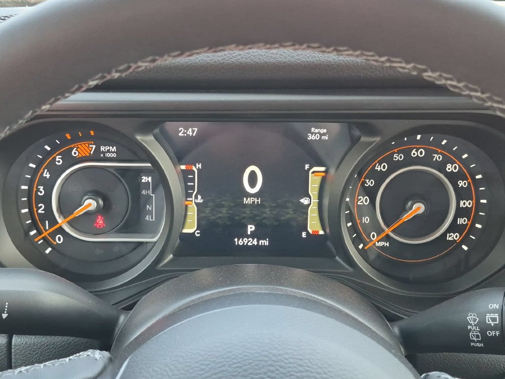 Certified 2025 Jeep Wrangler Unlimited Sport AWD/4WD image 21