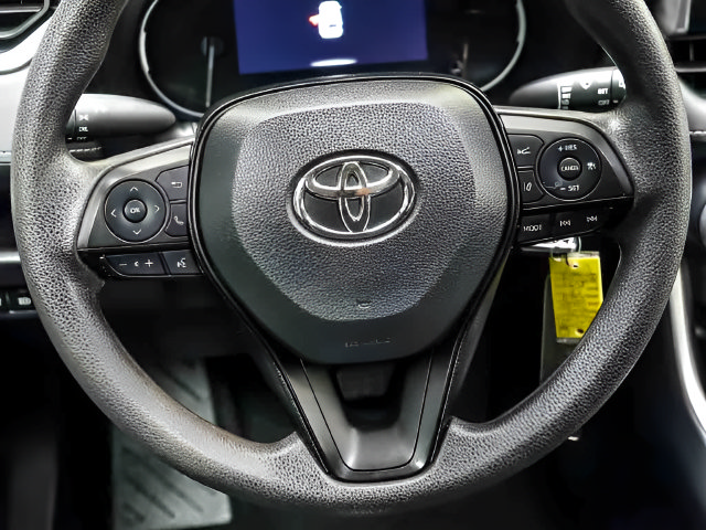 Used 2024 Toyota RAV4 LE AWD/4WD image 14