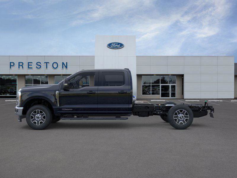 New 2026 Ford F350 Lariat w/ Snow Plow Prep Package image 6
