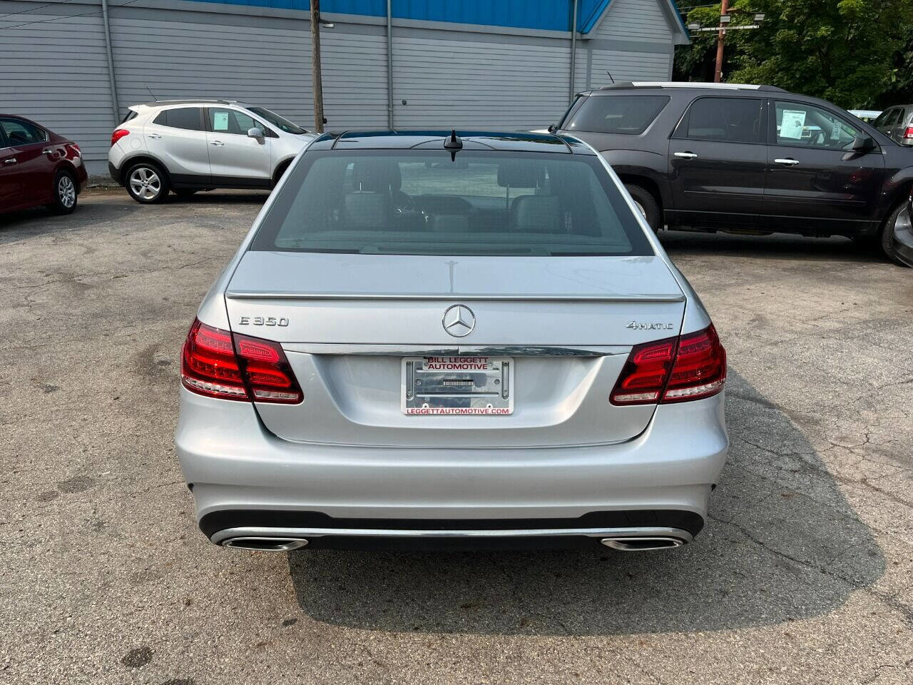 Used 2014 Mercedes-Benz E 350 E 350 Luxury 4MATIC AWD 4dr Se image 8