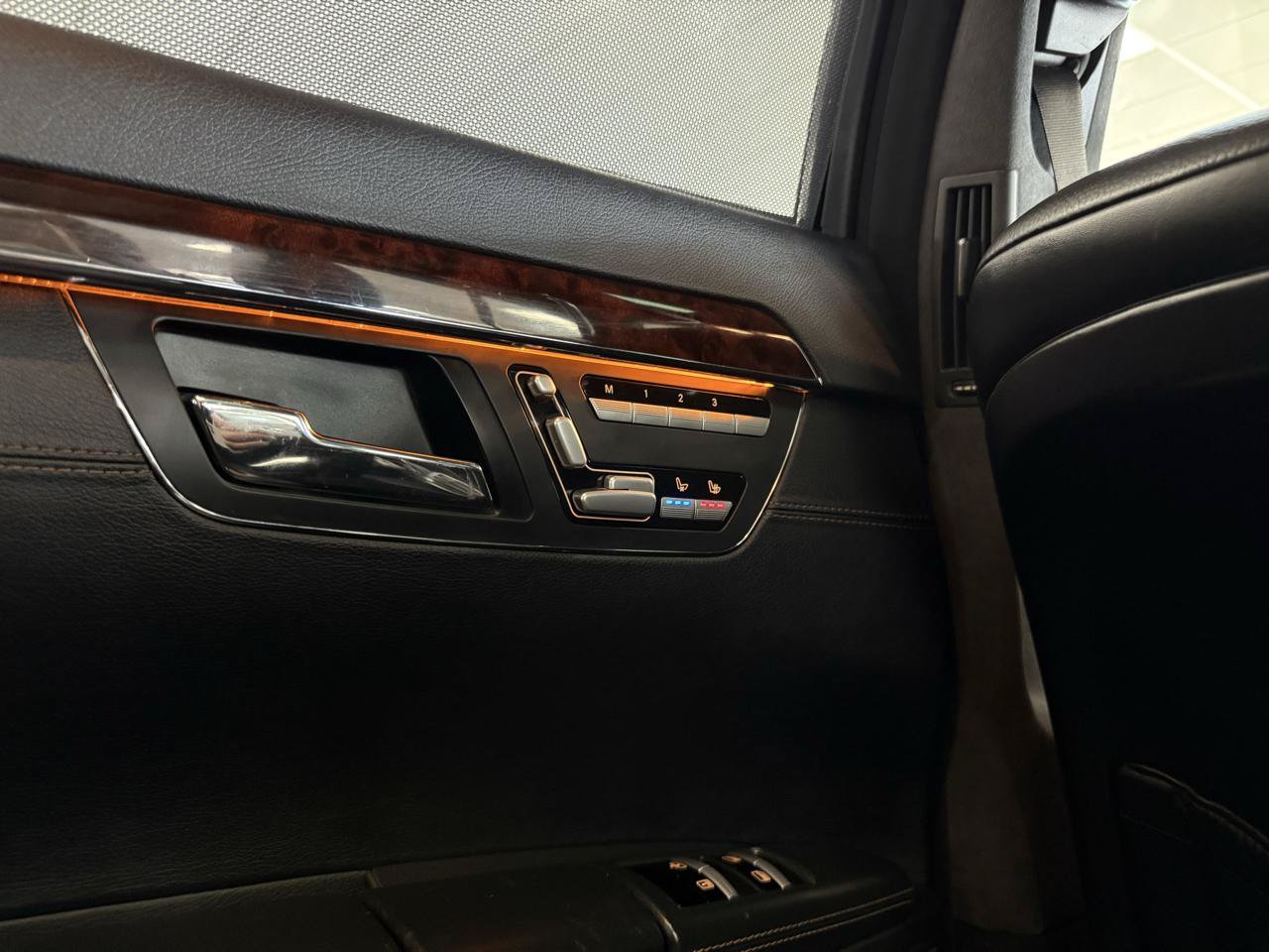 Used 2013 Mercedes-Benz S 63 AMG w/ Rear Seat Pkg image 26