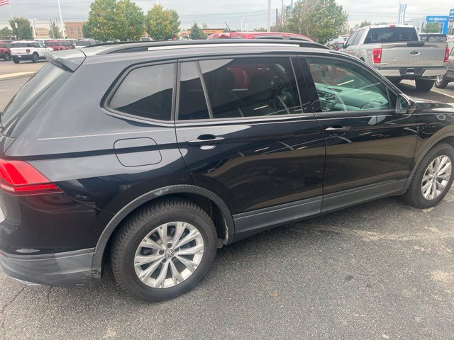 Used 2019 Volkswagen Tiguan S w/ Driver Assistance Package FWD image 3
