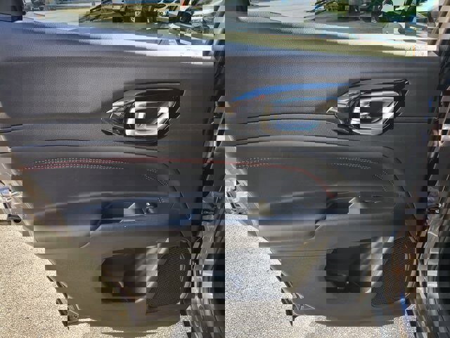 Used 2024 Jeep Compass Trailhawk image 20