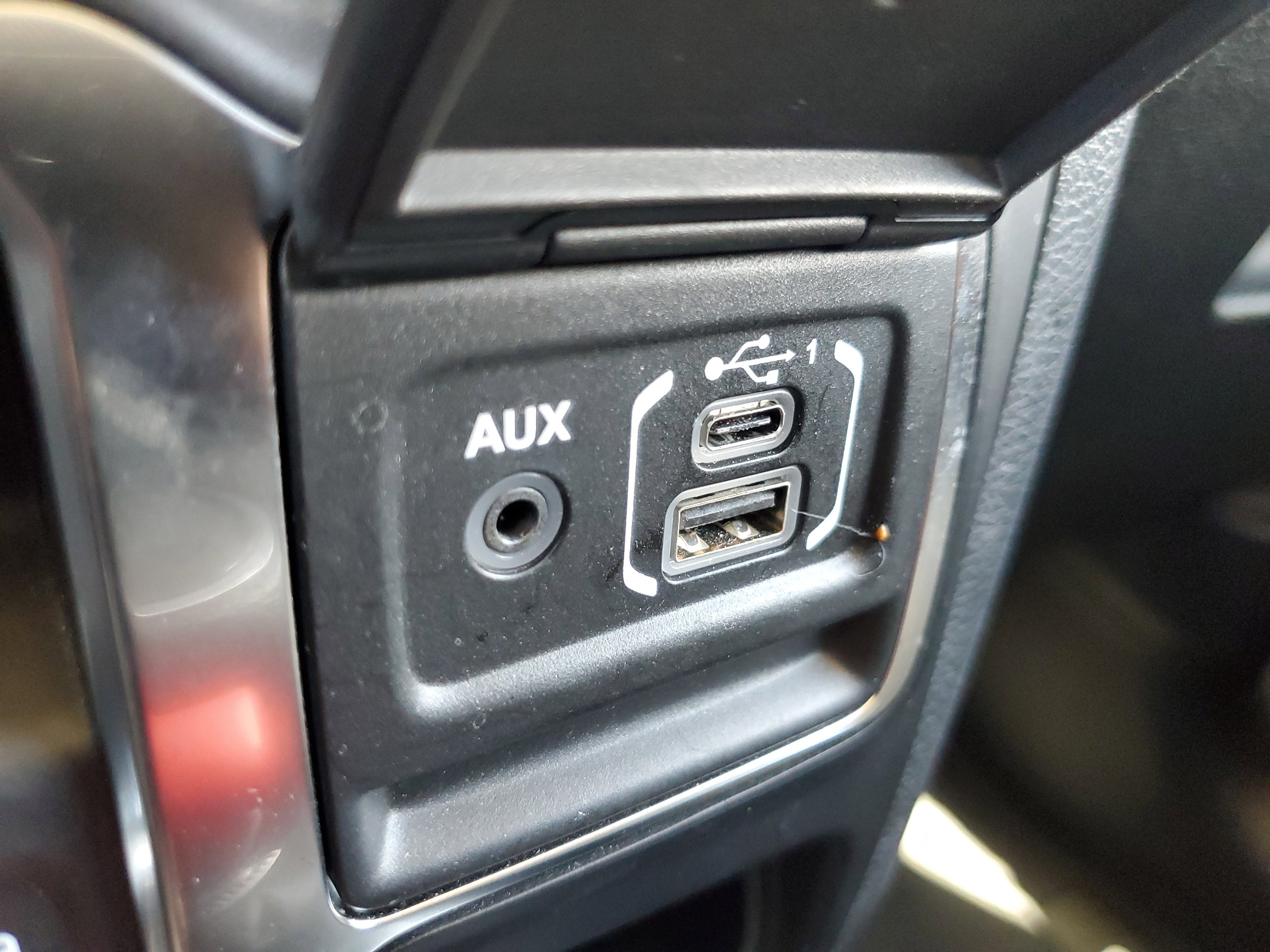 Used 2022 Jeep Wrangler Sport S image 27