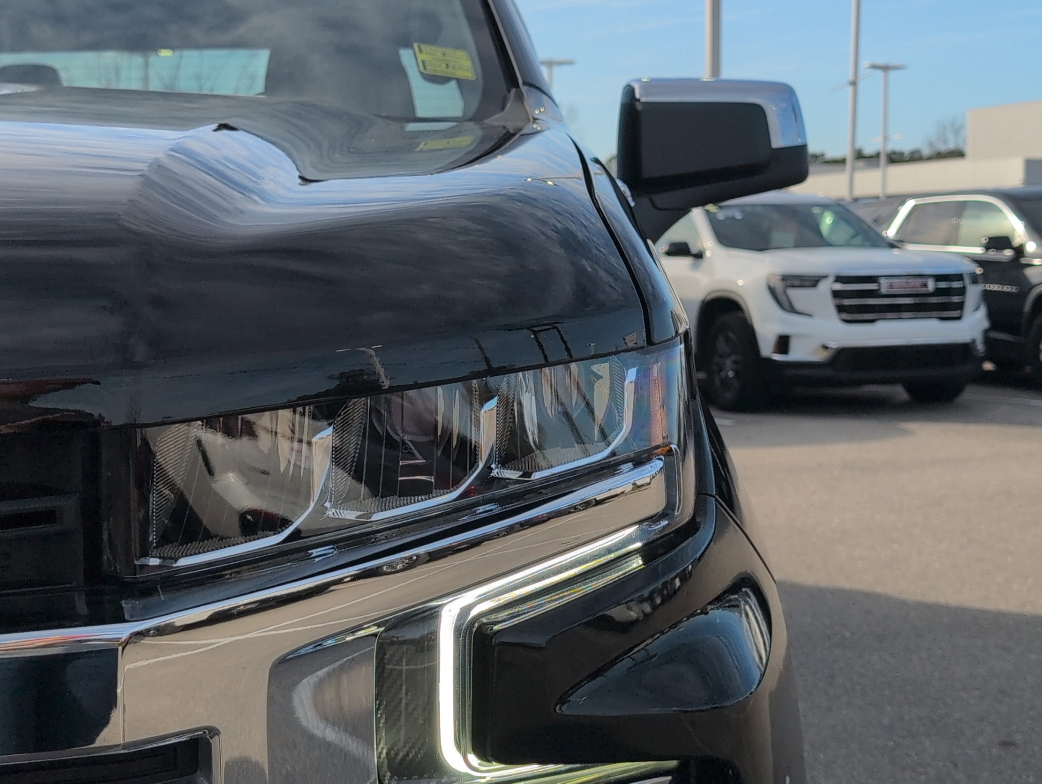 Used 2021 Chevrolet Silverado 1500 LT image 12
