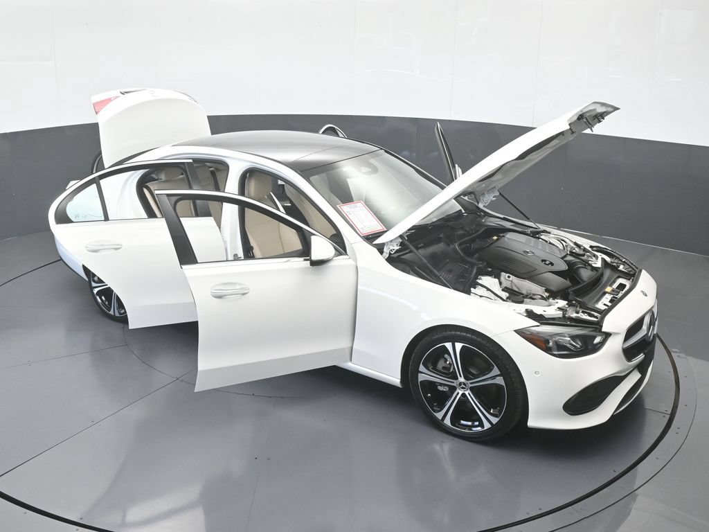 Used 2025 Mercedes-Benz C 300 Sedan image 75