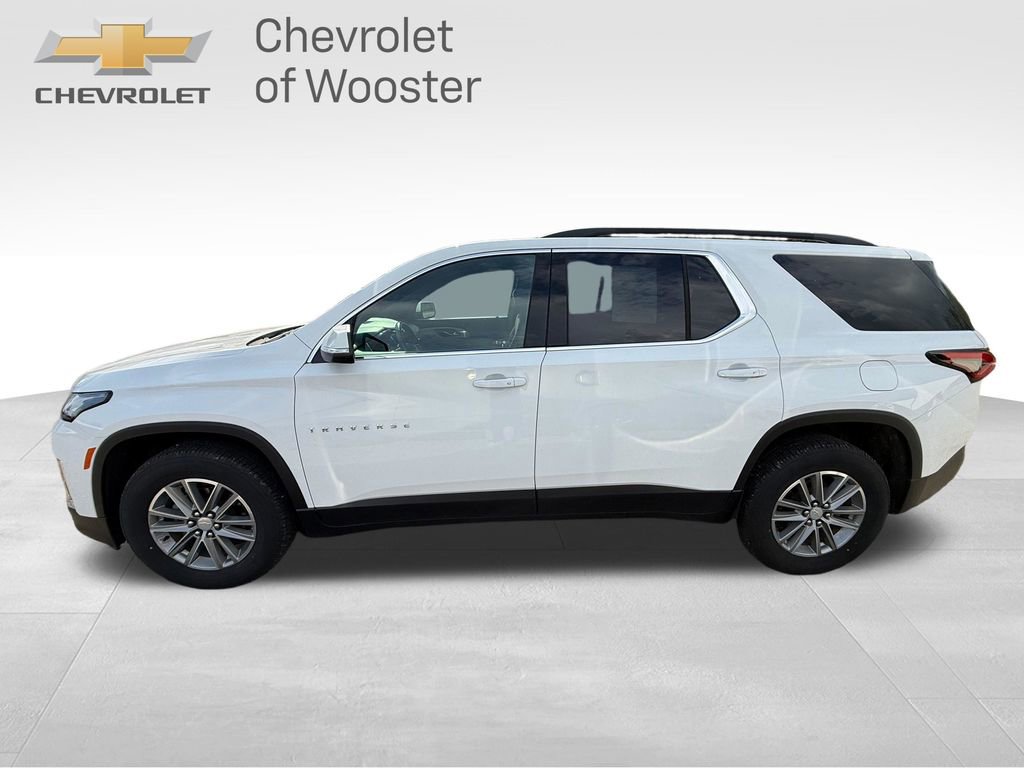Used 2023 Chevrolet Traverse LT FWD image 3