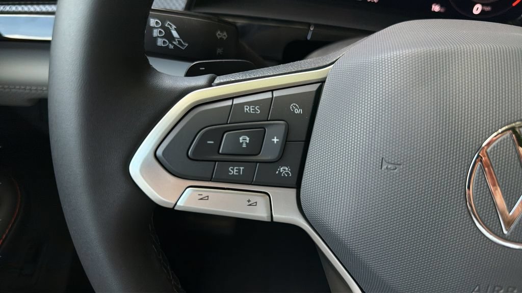 New 2026 Volkswagen Atlas Peak Edition AWD/4WD image 21