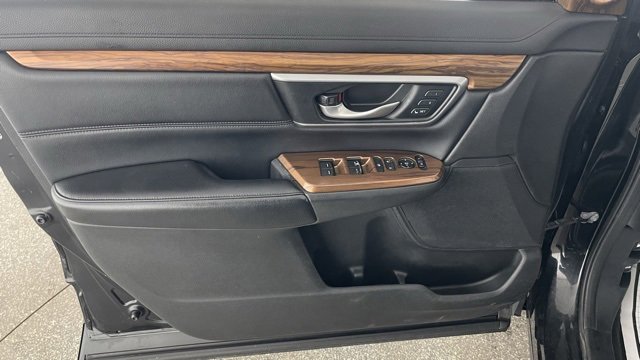 Used 2017 Honda CR-V Touring image 34