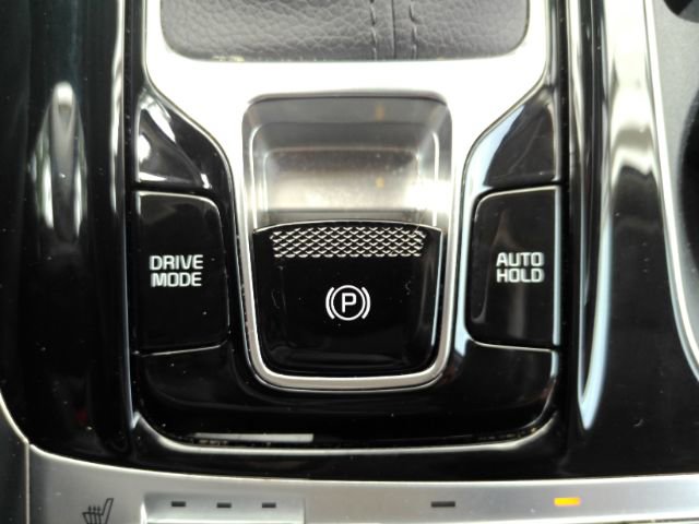 Used 2024 Kia Carnival SX Prestige image 56