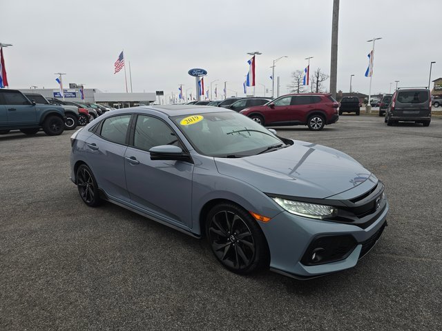 Used 2019 Honda Civic Sport Touring image 3