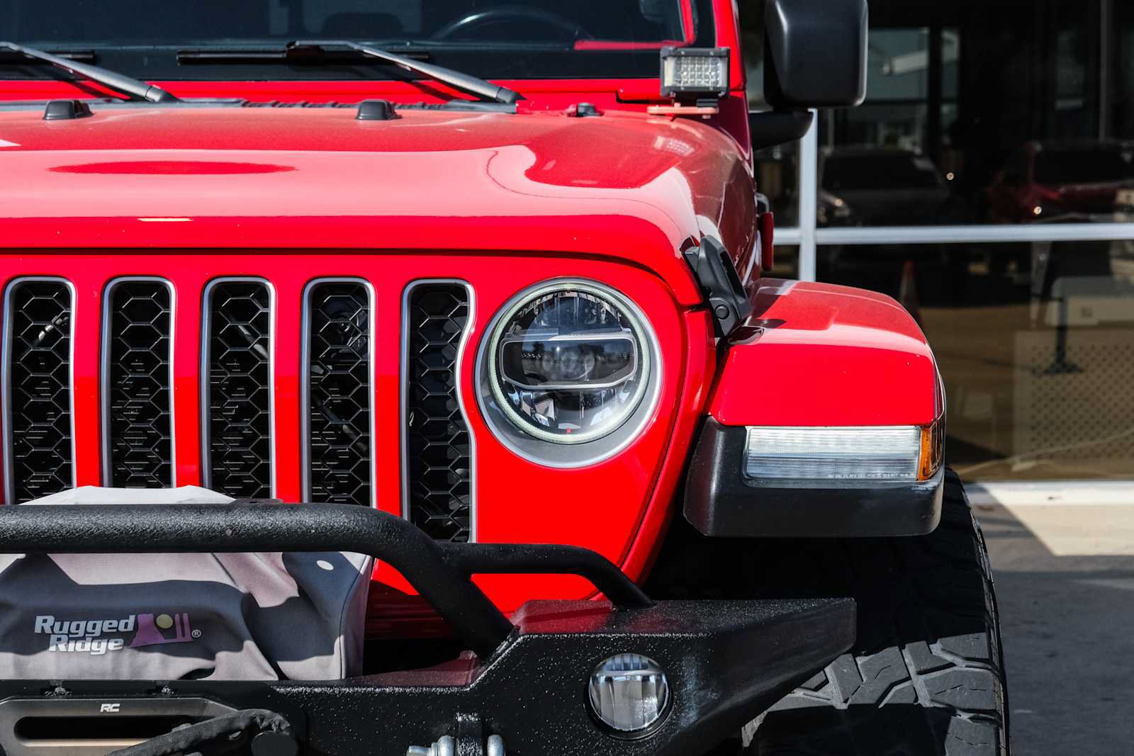 Used 2020 Jeep Gladiator Overland w/ LED Lighting Group AWD/4WD image 6
