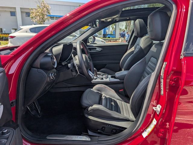 Used 2024 Alfa Romeo Giulia Ti image 10