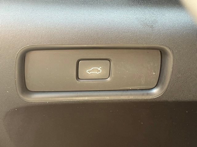Used 2023 Polestar Polestar 2 w/ Pilot Pack AWD/4WD image 28