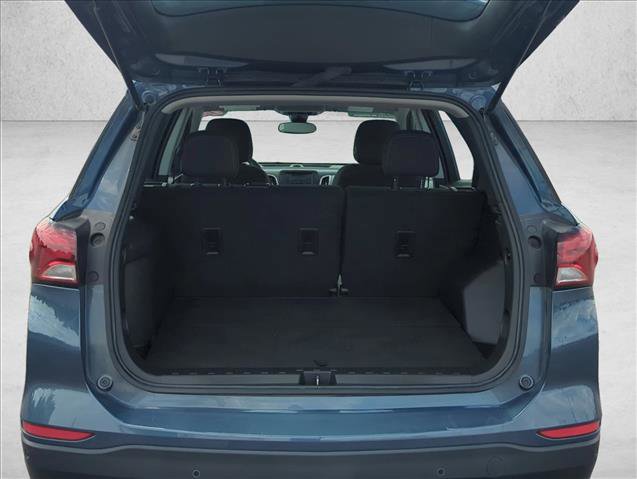 Used 2024 Chevrolet Equinox LS image 7